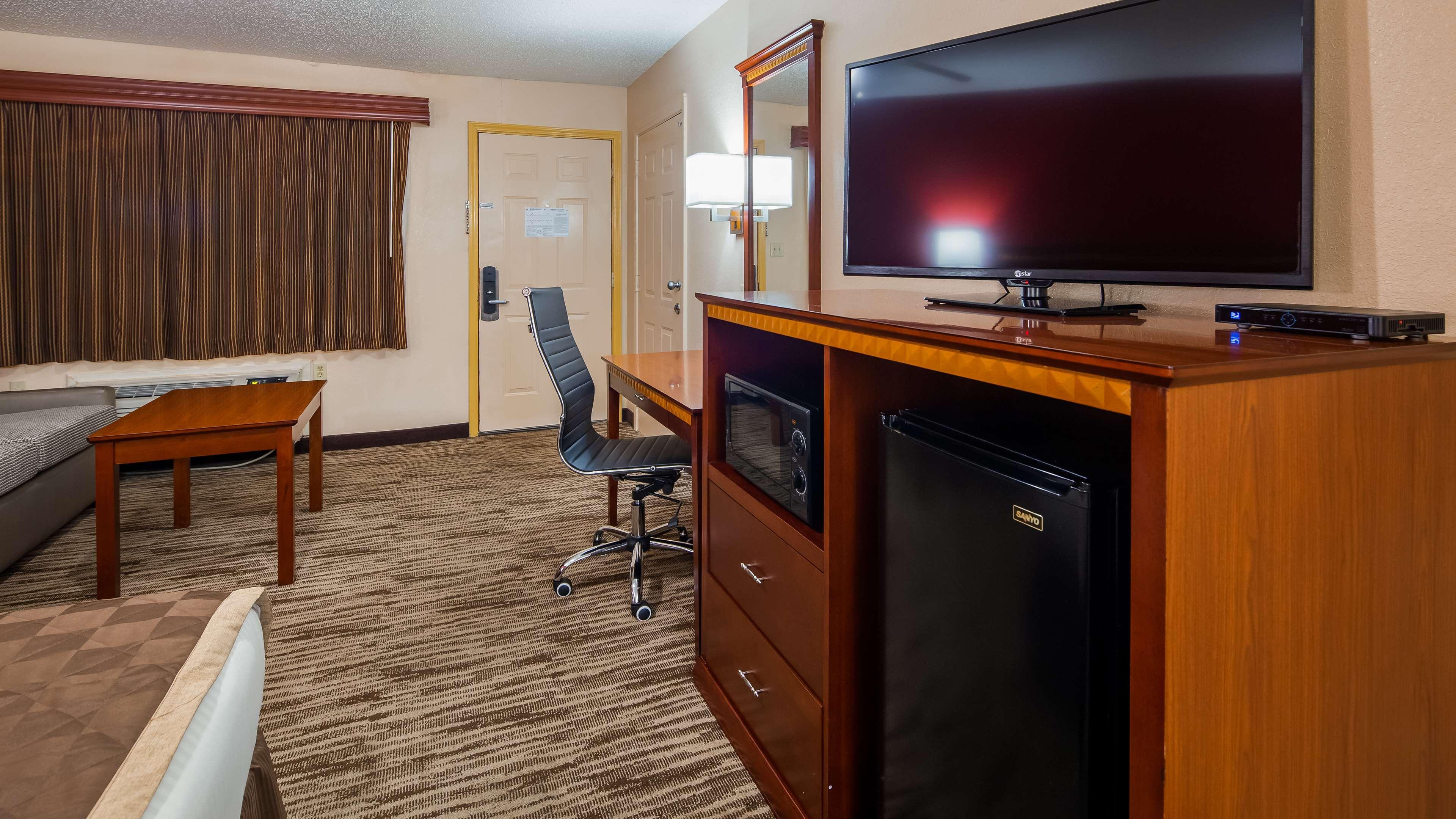 Best Western Executive Inn Marshall Bagian luar foto