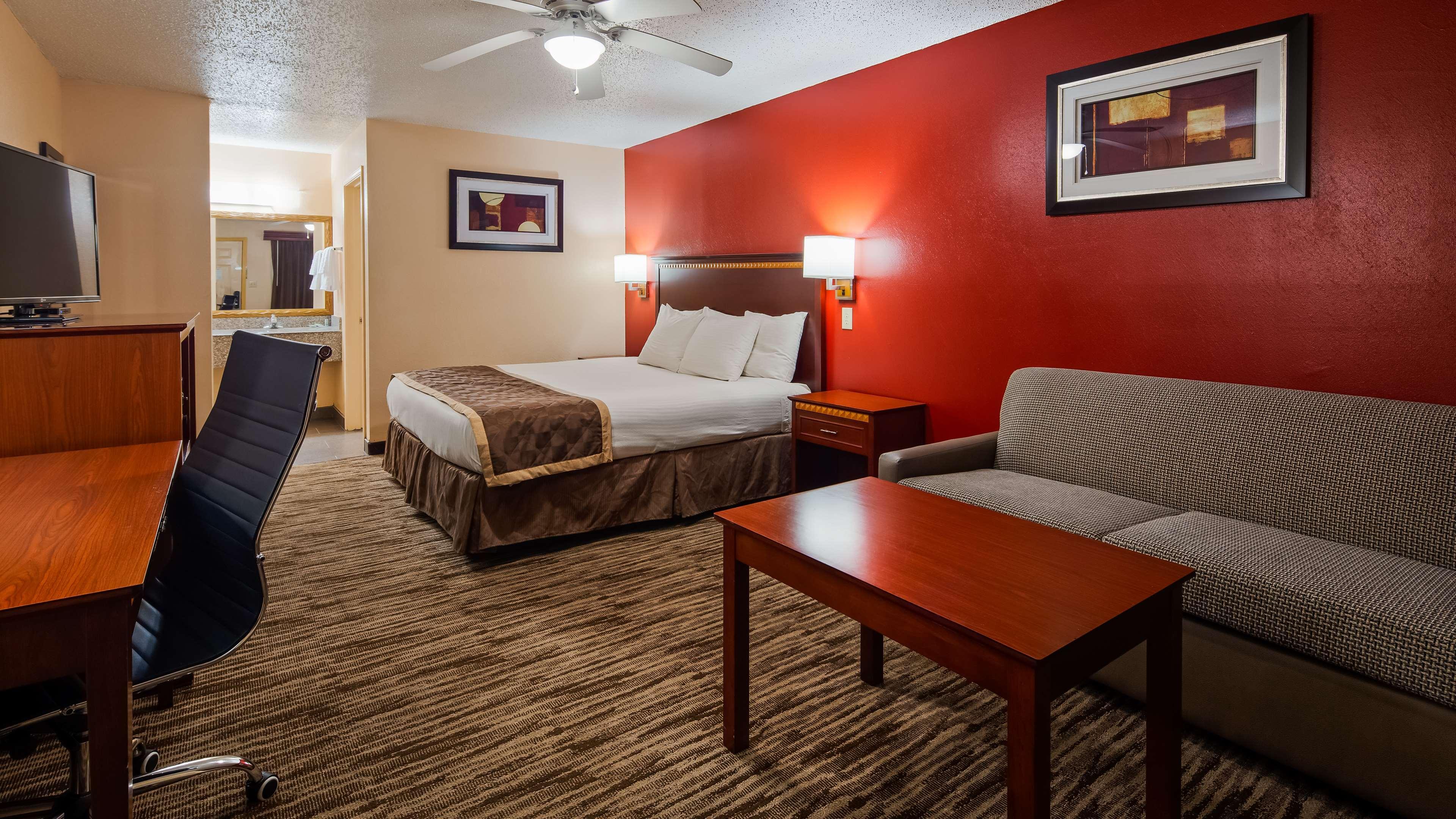 Best Western Executive Inn Marshall Bagian luar foto